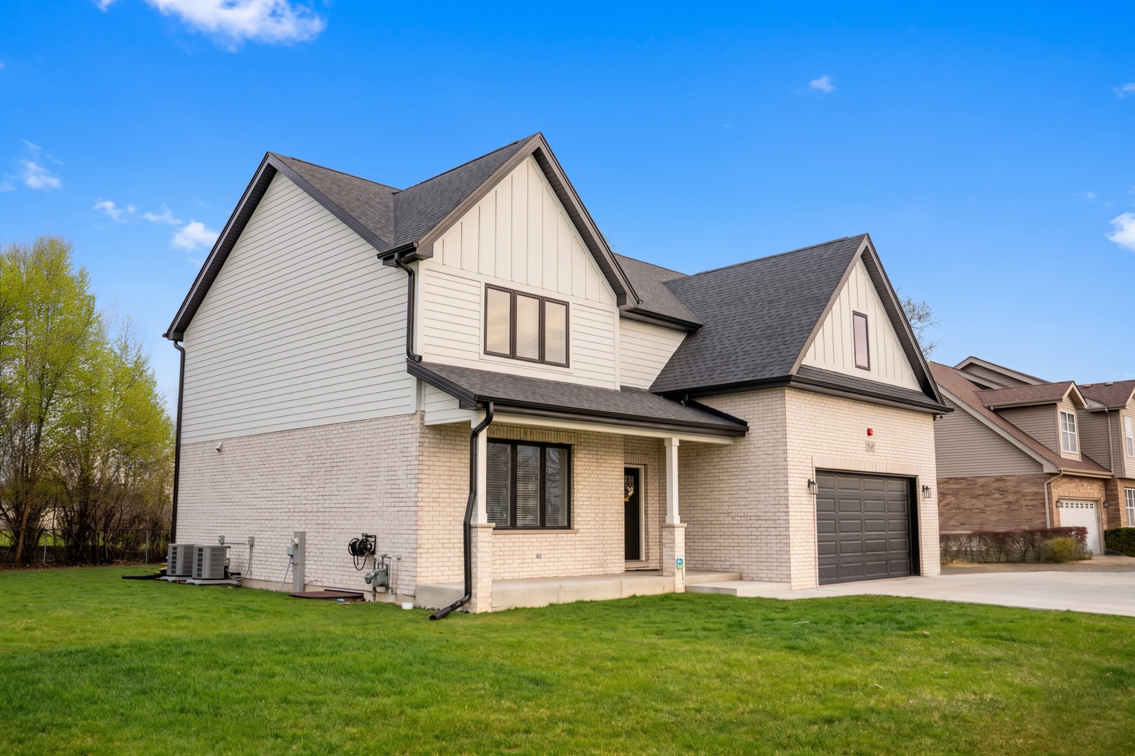 7214 South 78th Avenue Bridgeview, IL 60455 - Photo 1 of 1