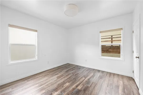 $3,900 | 2211 Hyperion Avenue, Los Angeles, CA 90027