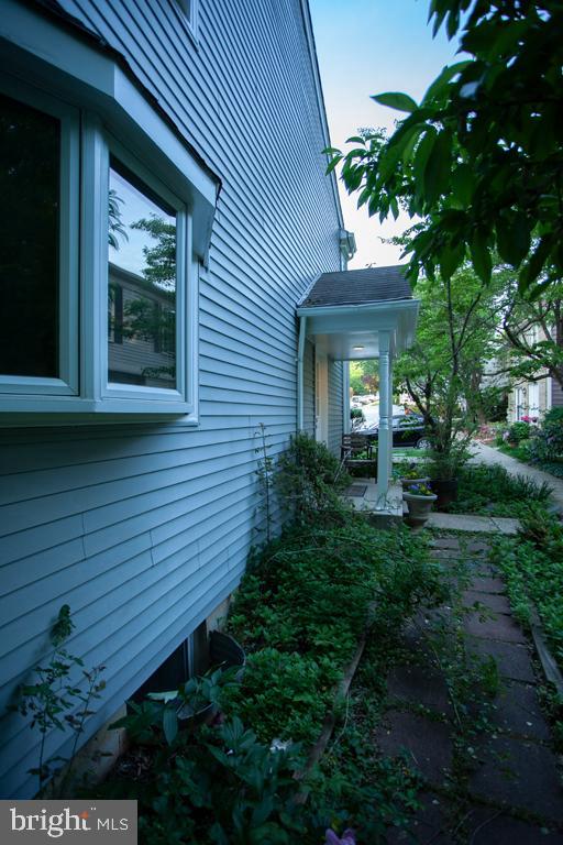 109 Finale Terrace Silver Spring, MD 20901 - Photo 8 of 100 Gallery Image 8