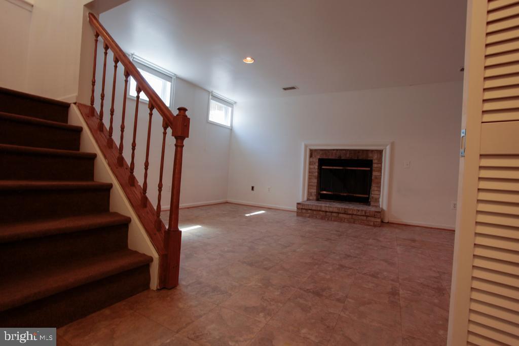 109 Finale Terrace Silver Spring, MD 20901 - Photo 88 of 100 Gallery Image 88