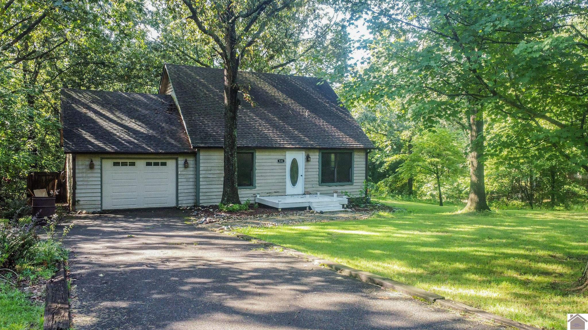 531 Chickasaw Bluff Road Benton, KY 42025 - Photo 3 of 28 Photo 3