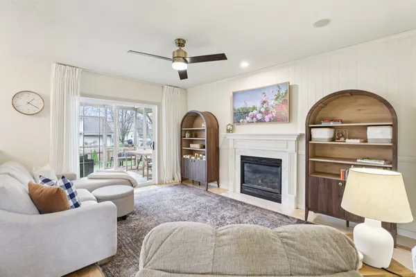 $599,900 | 609 Worthington Way, Waunakee, WI 53597