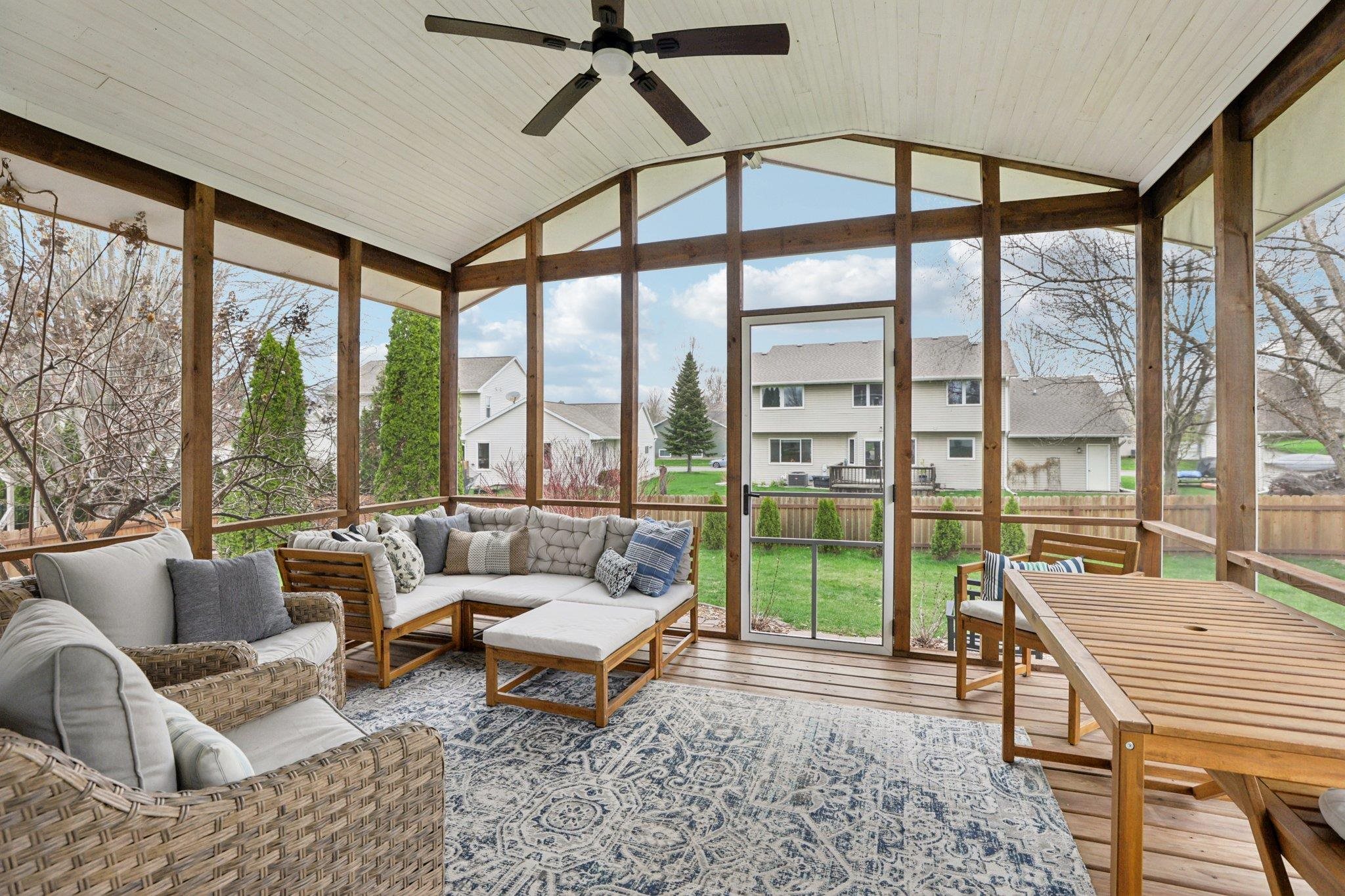 609 Worthington Way Waunakee, WI 53597 - Photo 12 of 70