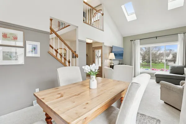 $599,900 | 609 Worthington Way, Waunakee, WI 53597