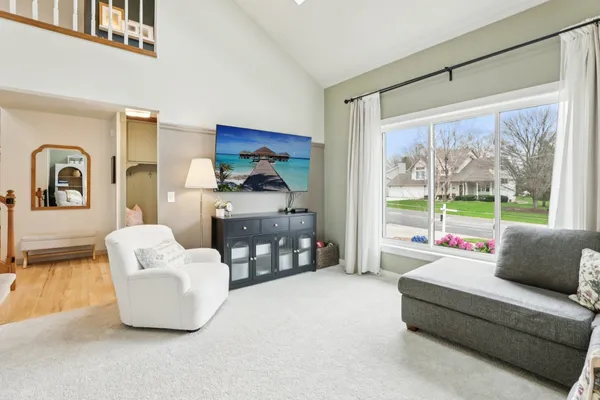 $599,900 | 609 Worthington Way, Waunakee, WI 53597