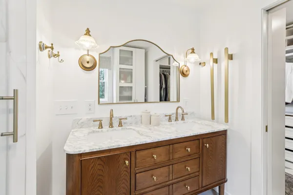 $599,900 | 609 Worthington Way, Waunakee, WI 53597