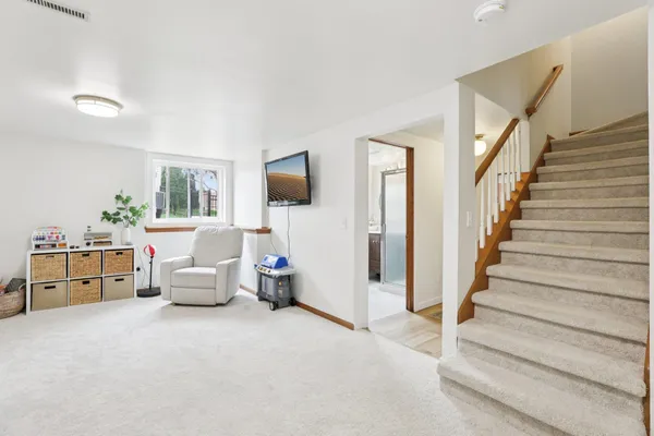 $599,900 | 609 Worthington Way, Waunakee, WI 53597