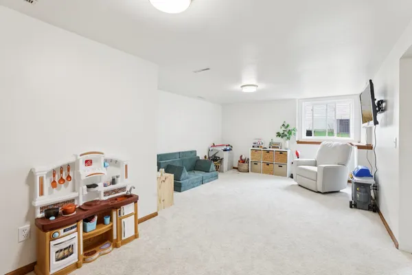 $599,900 | 609 Worthington Way, Waunakee, WI 53597