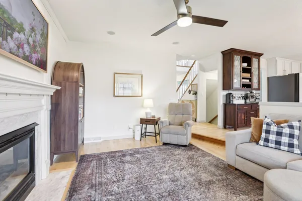 $599,900 | 609 Worthington Way, Waunakee, WI 53597