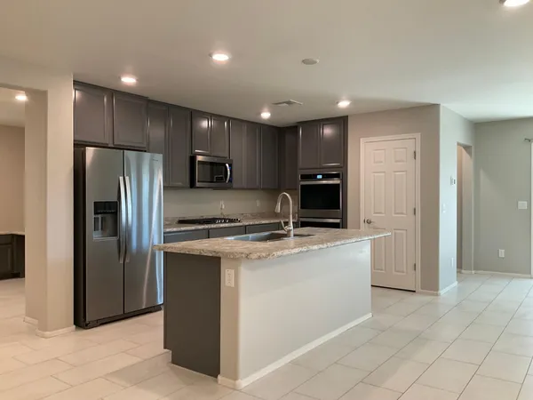 $1,875 | 36419 West San Ildefanso Avenue, Maricopa, AZ 85138