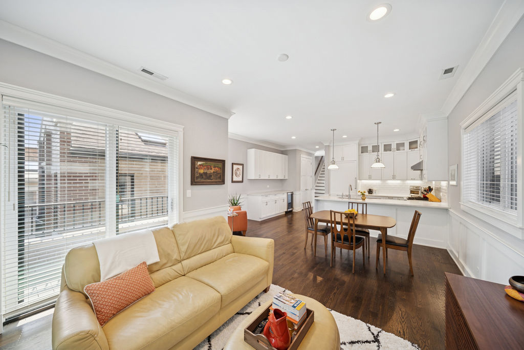 3044 North Racine Avenue, Unit 3 Chicago, IL 60657 - Photo 6 of 29 a living room with furniture and a large window