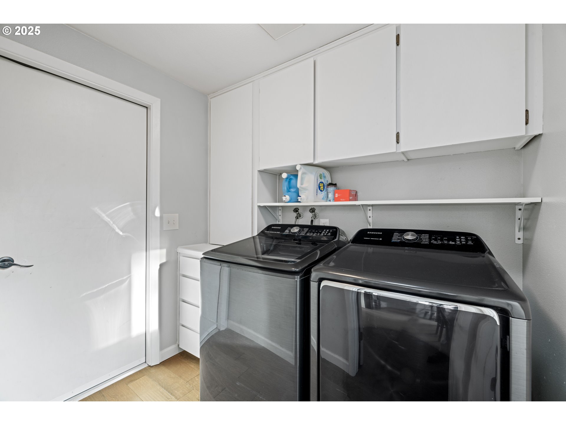 14435 Southwest Yearling Way Beaverton, OR 97008 - Photo 18 of 47 a utility room with dryer and washer