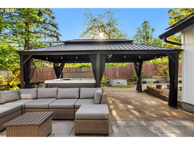 $619,000 | 14435 Southwest Yearling Way, Beaverton, OR 97008