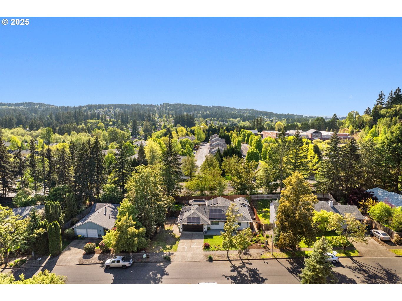 14435 Southwest Yearling Way Beaverton, OR 97008 - Photo 47 of 47 a view of a city