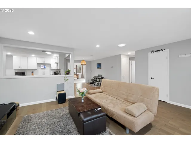 $619,000 | 14435 Southwest Yearling Way, Beaverton, OR 97008