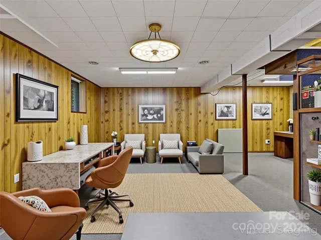 $425,000 | 181 Surry Lane, Hendersonville, NC 28791