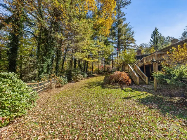 $425,000 | 181 Surry Lane, Hendersonville, NC 28791