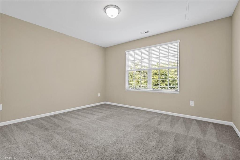 3837 Copperfield Court High Point, NC 27265 - Photo 31 of 42