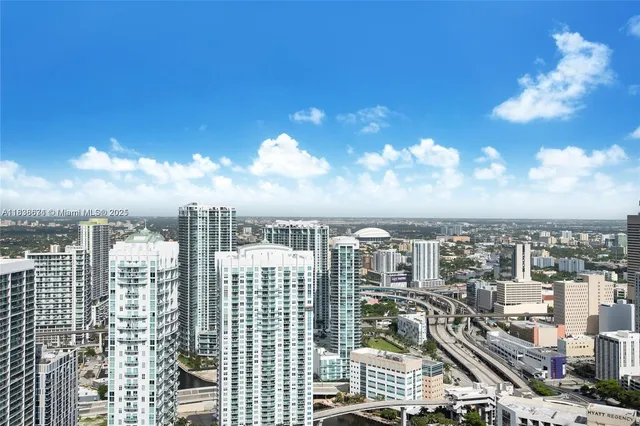$3,350 | 465 Brickell Avenue, Unit 4904, Miami, FL 33131