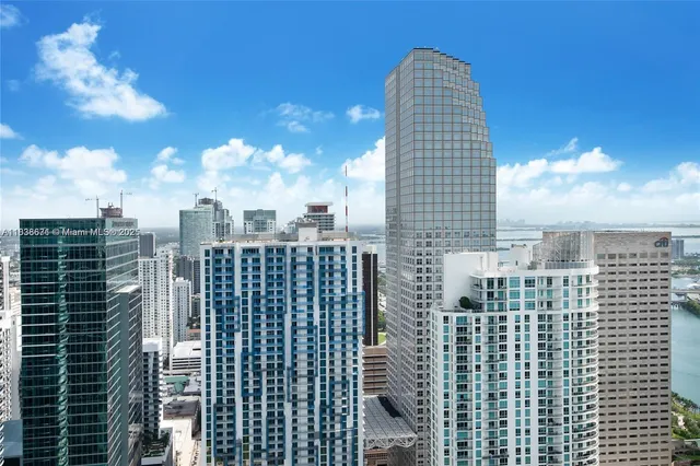 $3,350 | 465 Brickell Avenue, Unit 4904, Miami, FL 33131