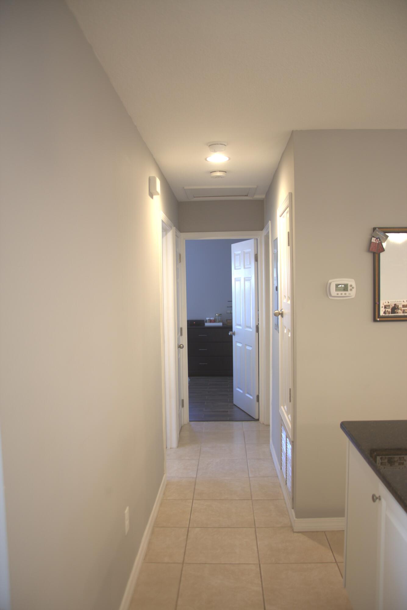 75 7th Avenue Shalimar, FL 32579 - Photo 19 of 42 a view of a hallway to rooms