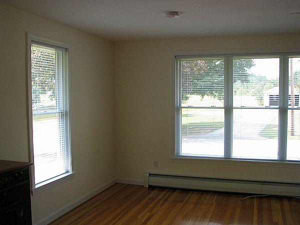 43 Benjamin Road Shirley, MA 01464 - Photo 3 of 11 Gallery Image 3