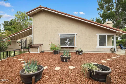 $1,049,000 | 5388 Indian Hills Drive, Simi Valley, CA 93063