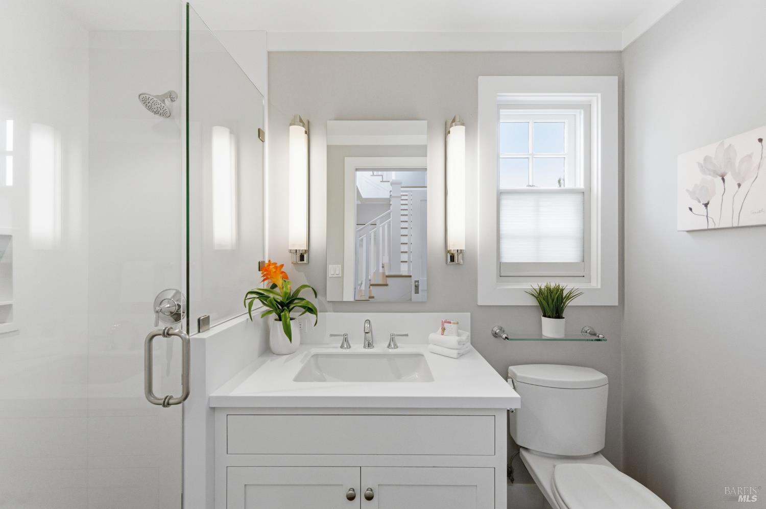 1829 3rd Street Napa, CA 94559 - Photo 24 of 51 Downstairs bedroom bath