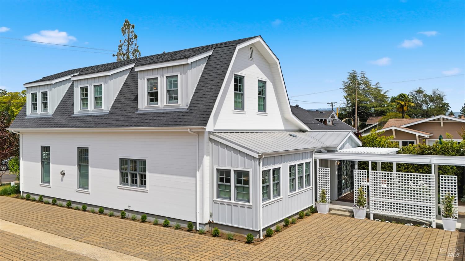 1829 3rd Street Napa, CA 94559 - Photo 38 of 51 Entrance and shared driveway off of 3rd Street