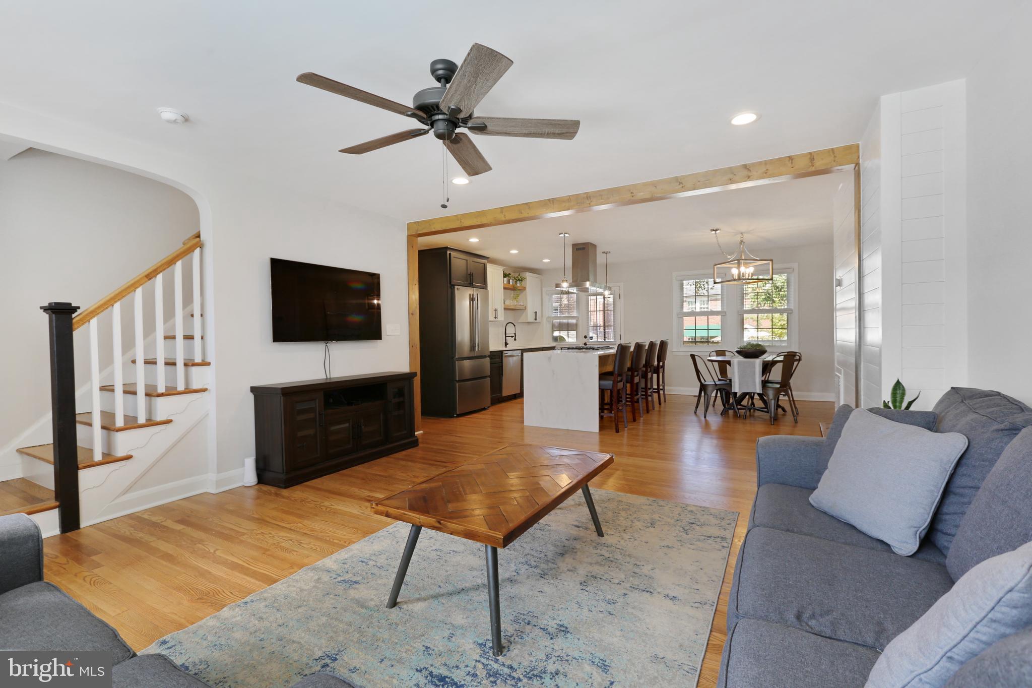 152 Hopkins Road Baltimore, MD 21212 - Photo 3 of 37