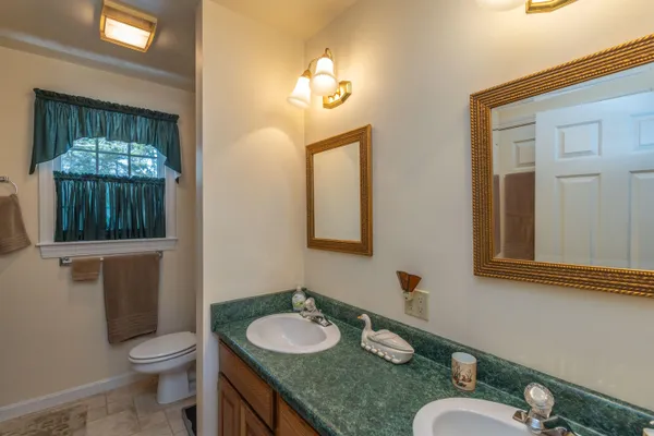 $765,000 | 10 Rock Ridge Road, Rockport, ME 04856