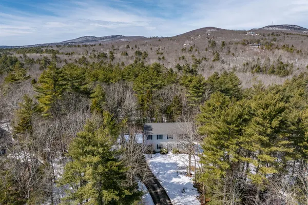 $765,000 | 10 Rock Ridge Road, Rockport, ME 04856