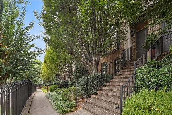 $825,000 | 3552 Roswell Road Northwest, Atlanta, GA 30305