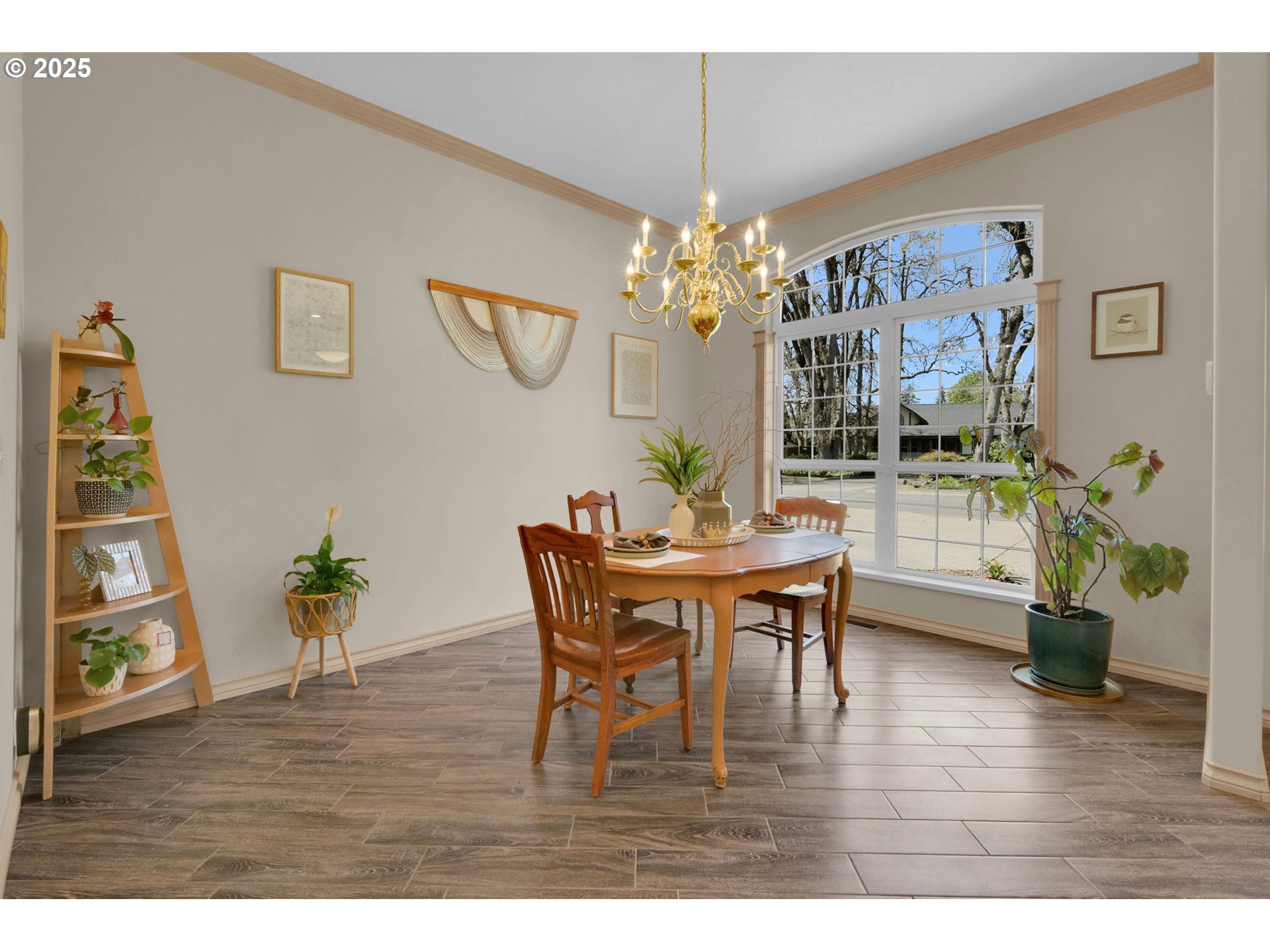 1417 Wimbledon Place Springfield, OR 97477 - Photo 15 of 48 a view of a dining room with furniture and wooden floor