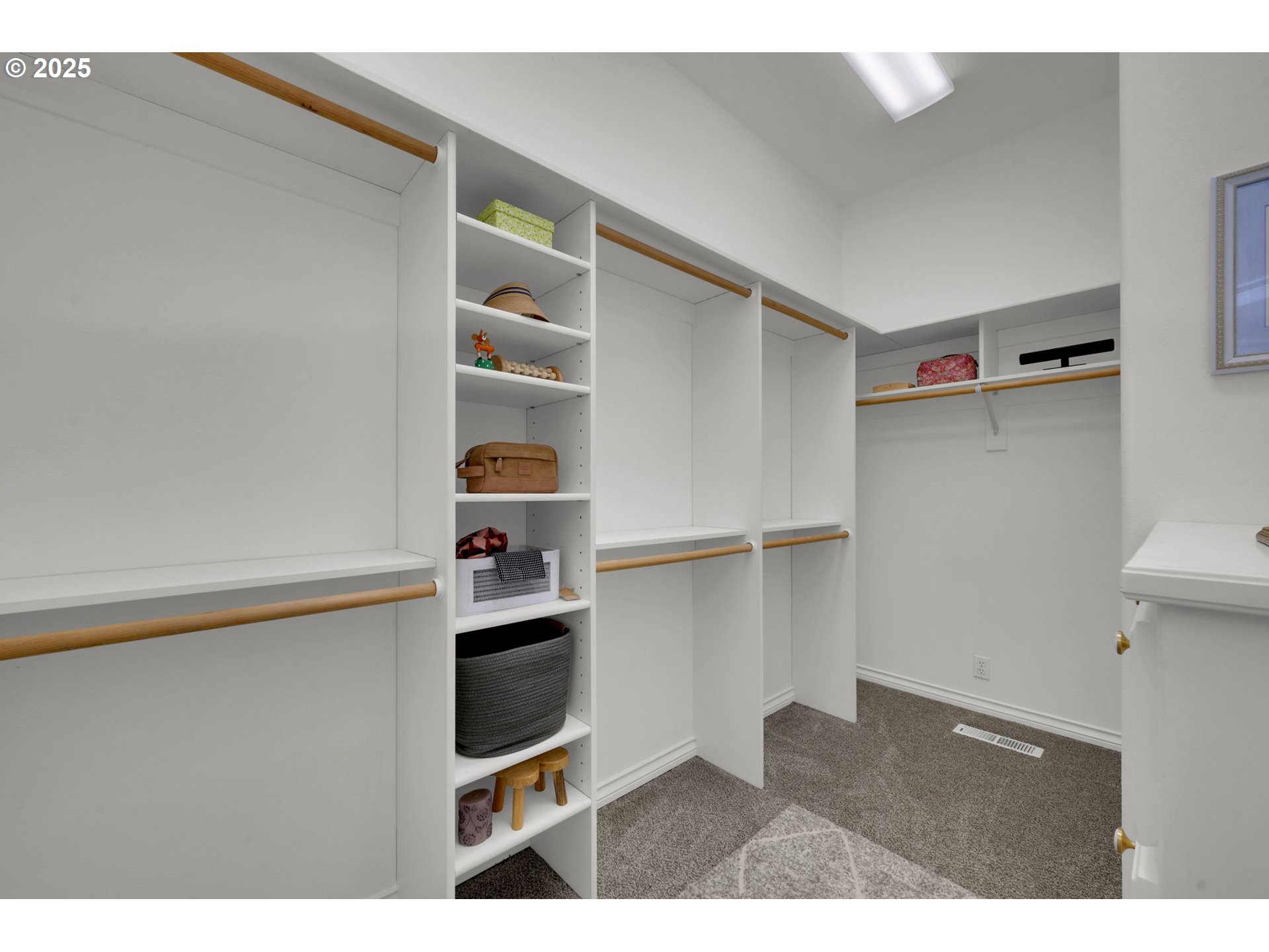 1417 Wimbledon Place Springfield, OR 97477 - Photo 42 of 48