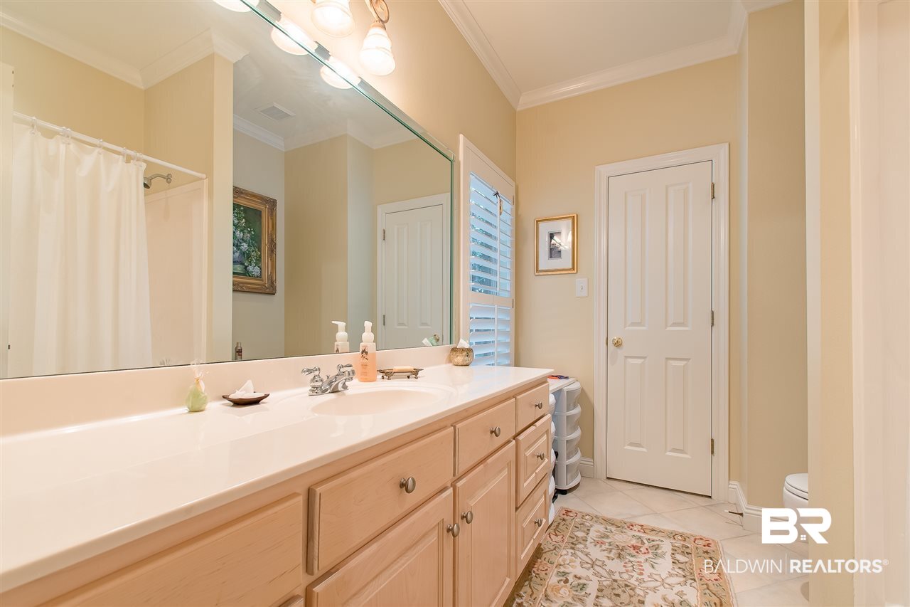 136 Easton Circle Fairhope, AL 36532 - Photo 24 of 41 Bath 2