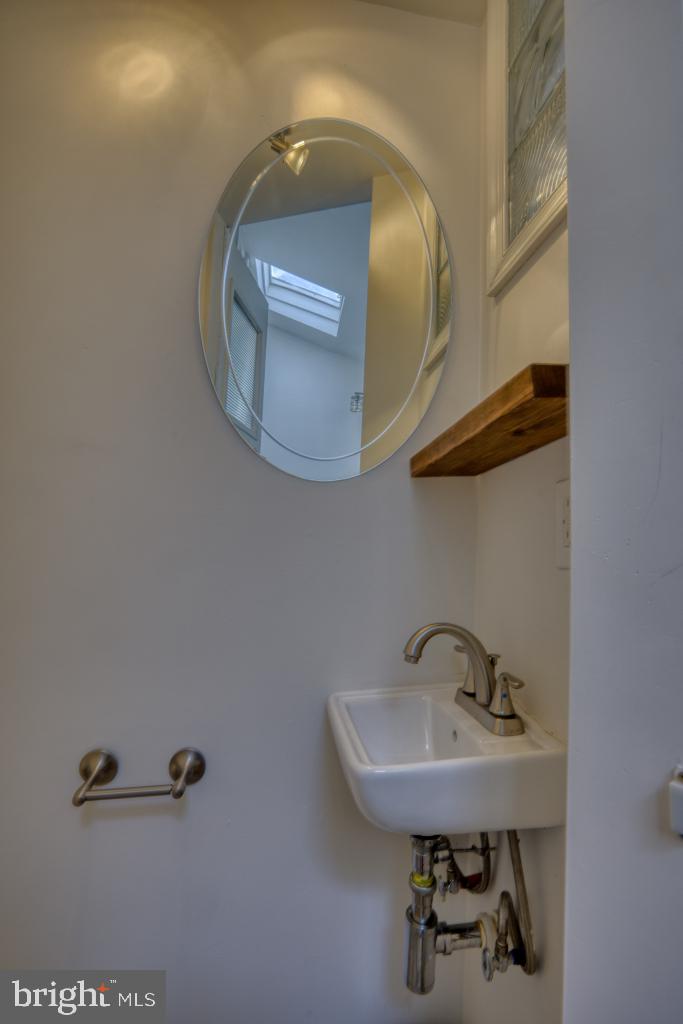 357 Reno Street Philadelphia, PA 19123 - Photo 16 of 22 Gallery Image 16
