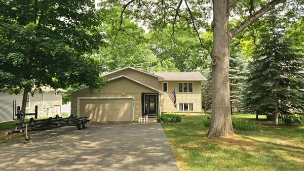 $489,000 | 4966 Prince Court, Gladwin, MI 48624