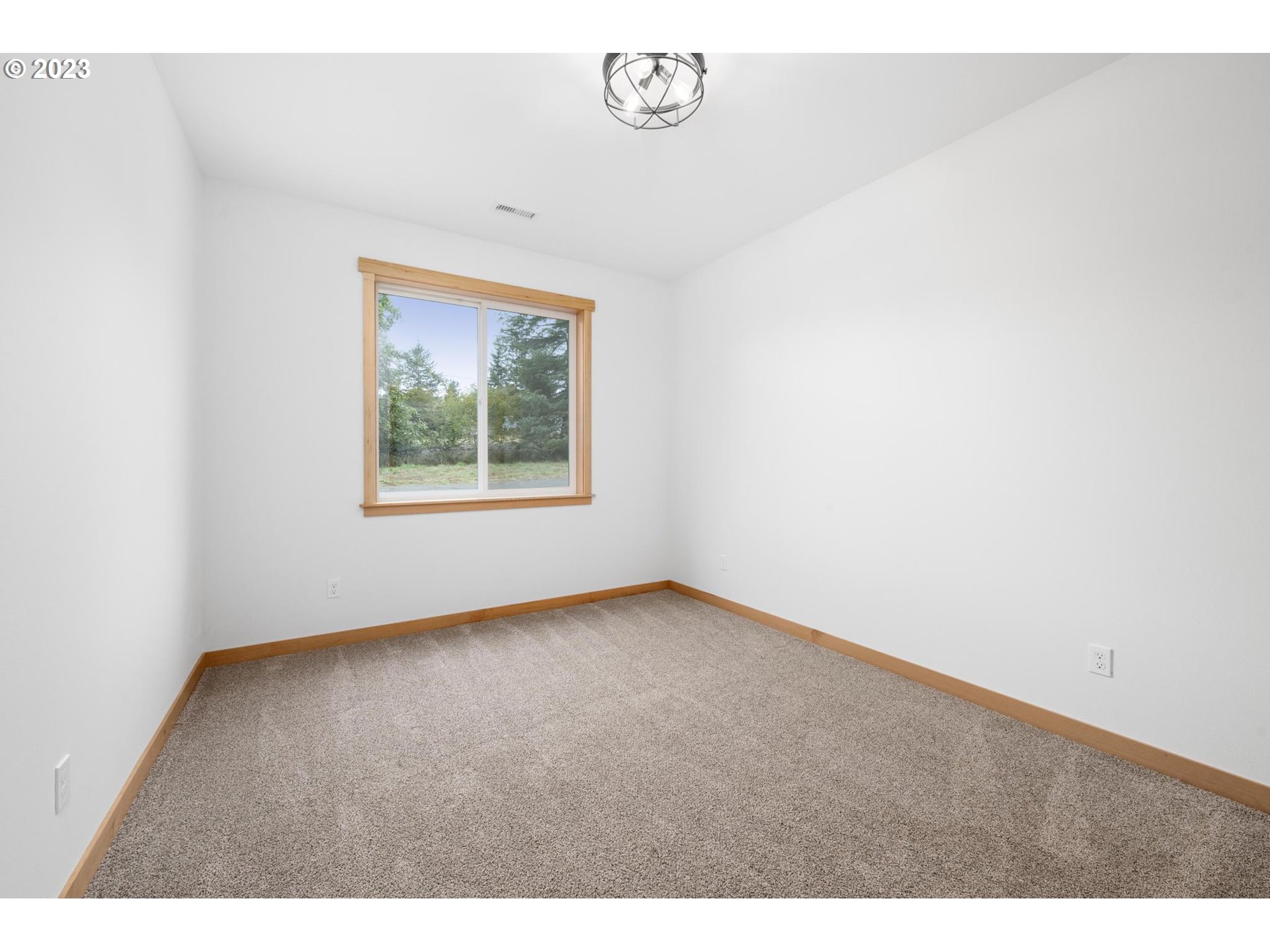 92777 Knappa Dock Road Astoria, OR 97103 - Photo 24 of 32 Gallery Image 24