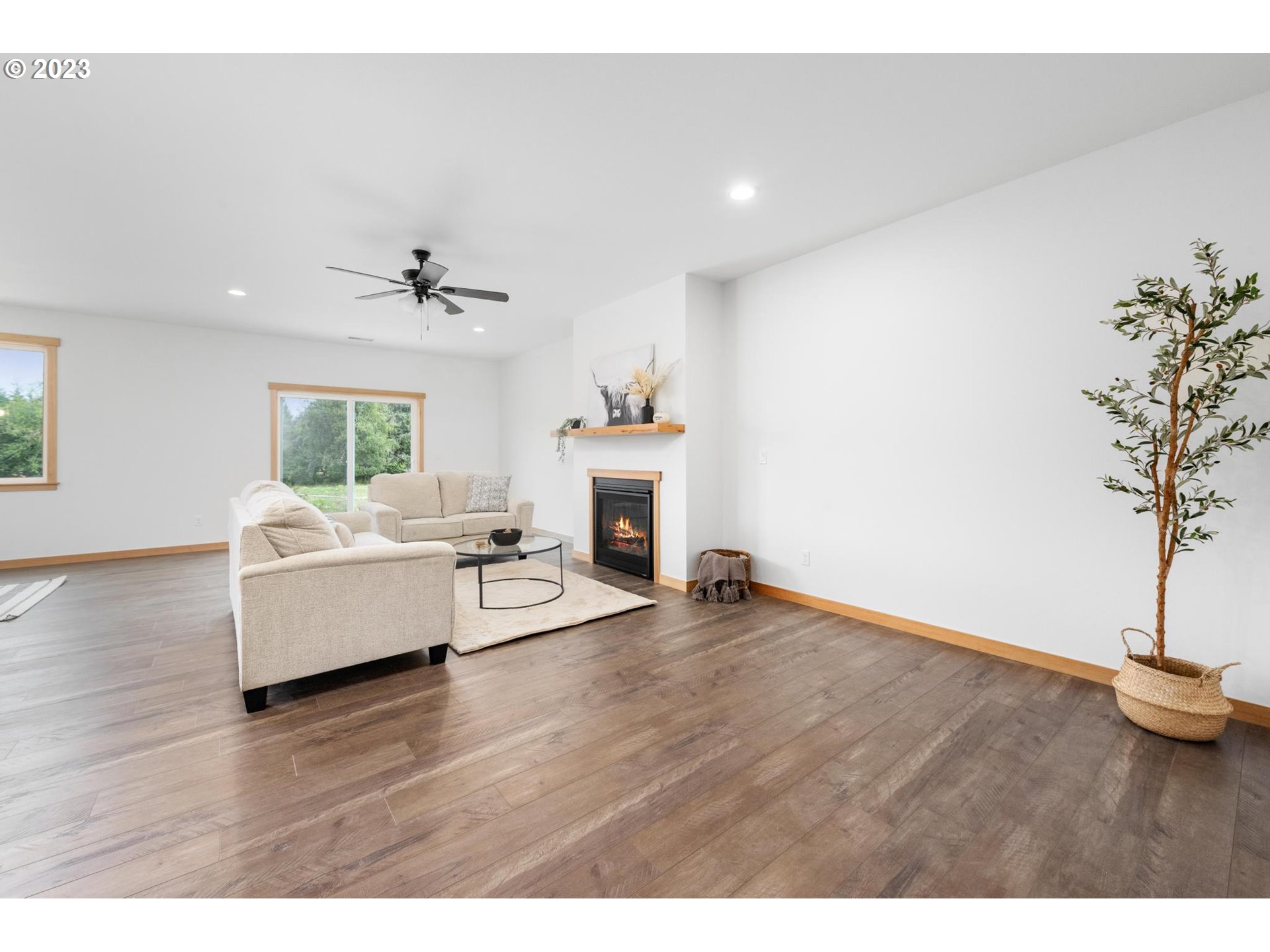 92777 Knappa Dock Road Astoria, OR 97103 - Photo 5 of 32 Gallery Image 5