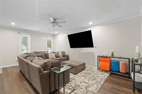 $324,999 | 897 Cedar Canyon Square, Marietta, GA 30067