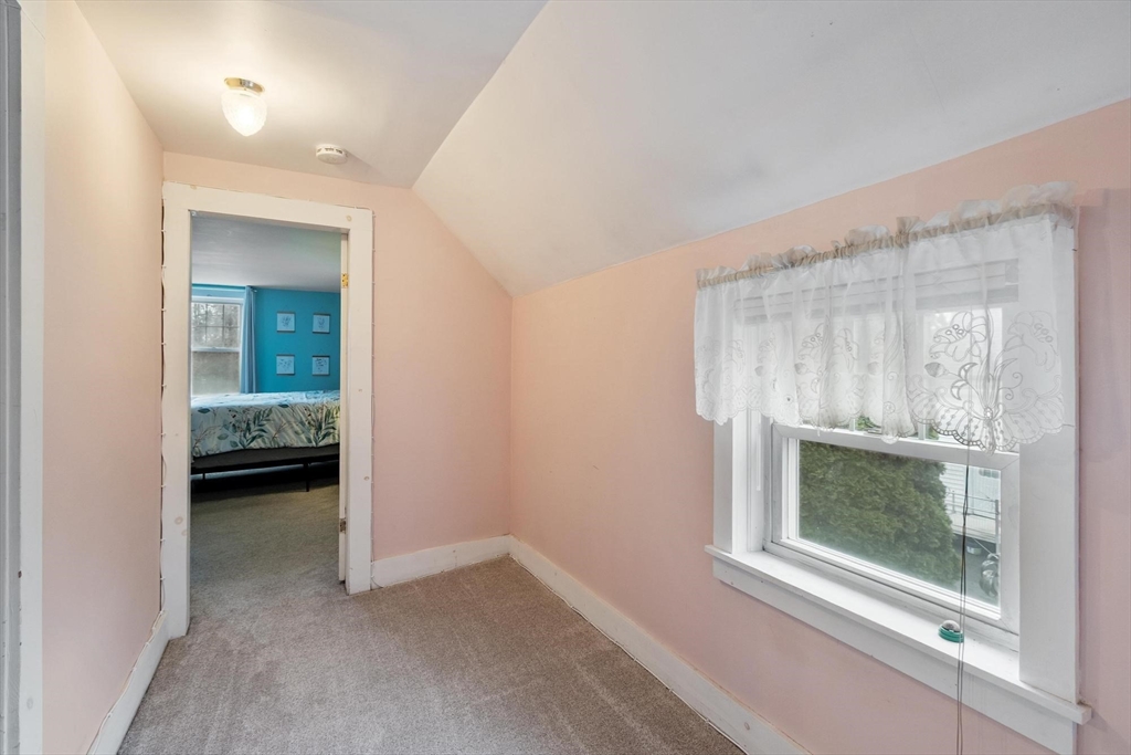 3 South Oxford Road Millbury, MA 01527 - Photo 32 of 32