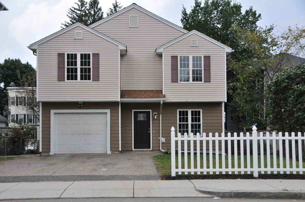 175 Washington Street Worcester, MA 01610 - Photo 1 of 36