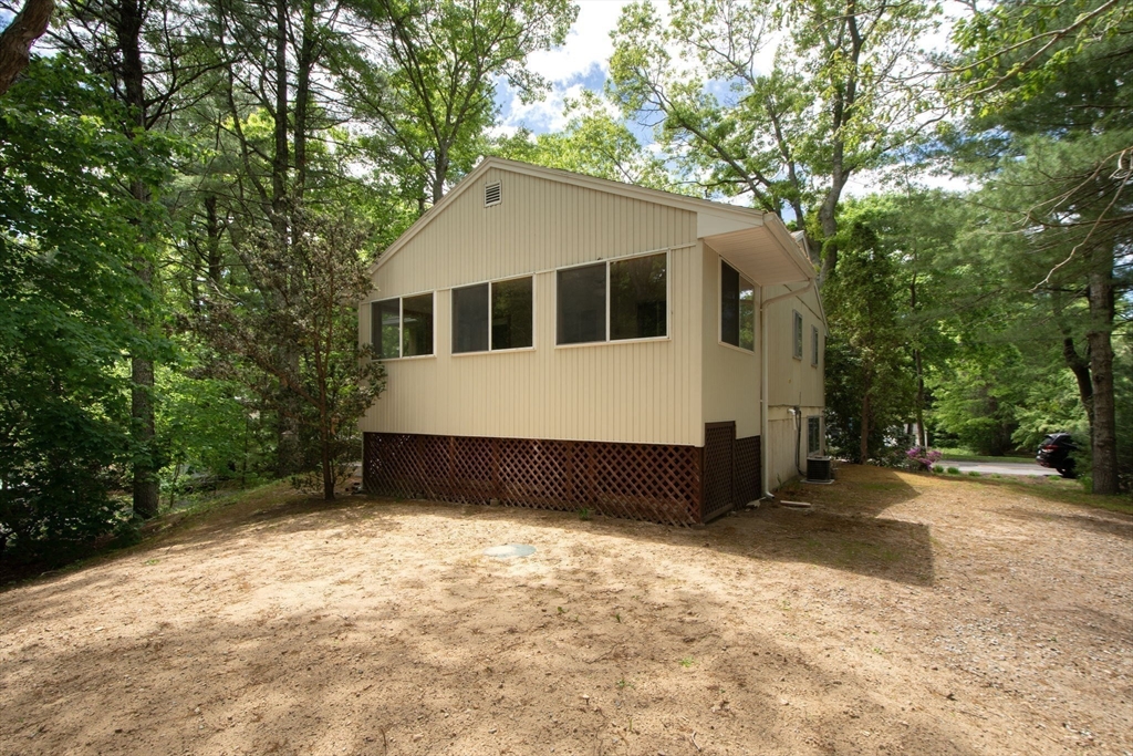 96 Esta Road Plymouth, MA 02360 - Photo 4 of 23 Gallery Image 4