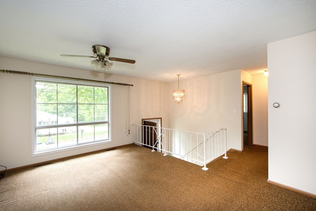 96 Esta Road Plymouth, MA 02360 - Photo 6 of 23 Gallery Image 6
