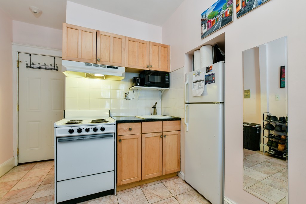 26 Chiswick Road, Unit 5 Boston, MA 02135 - Photo 3 of 8 Gallery Image 3