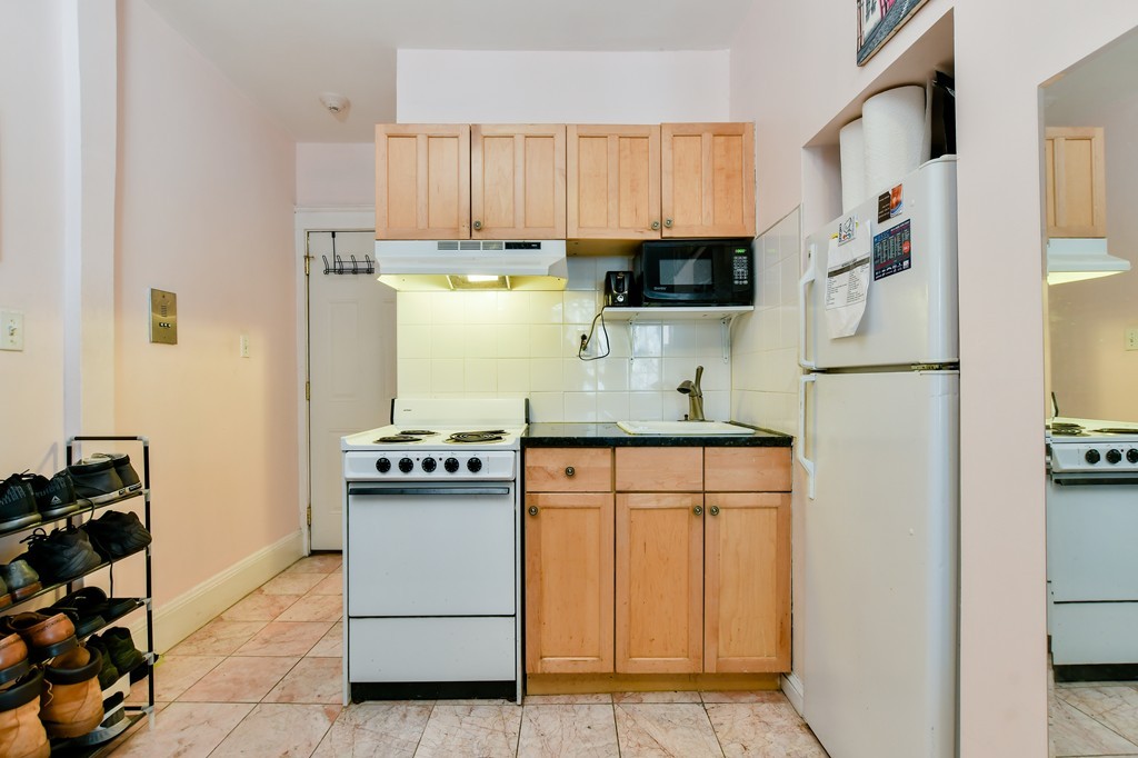 26 Chiswick Road, Unit 5 Boston, MA 02135 - Photo 4 of 8 Gallery Image 4