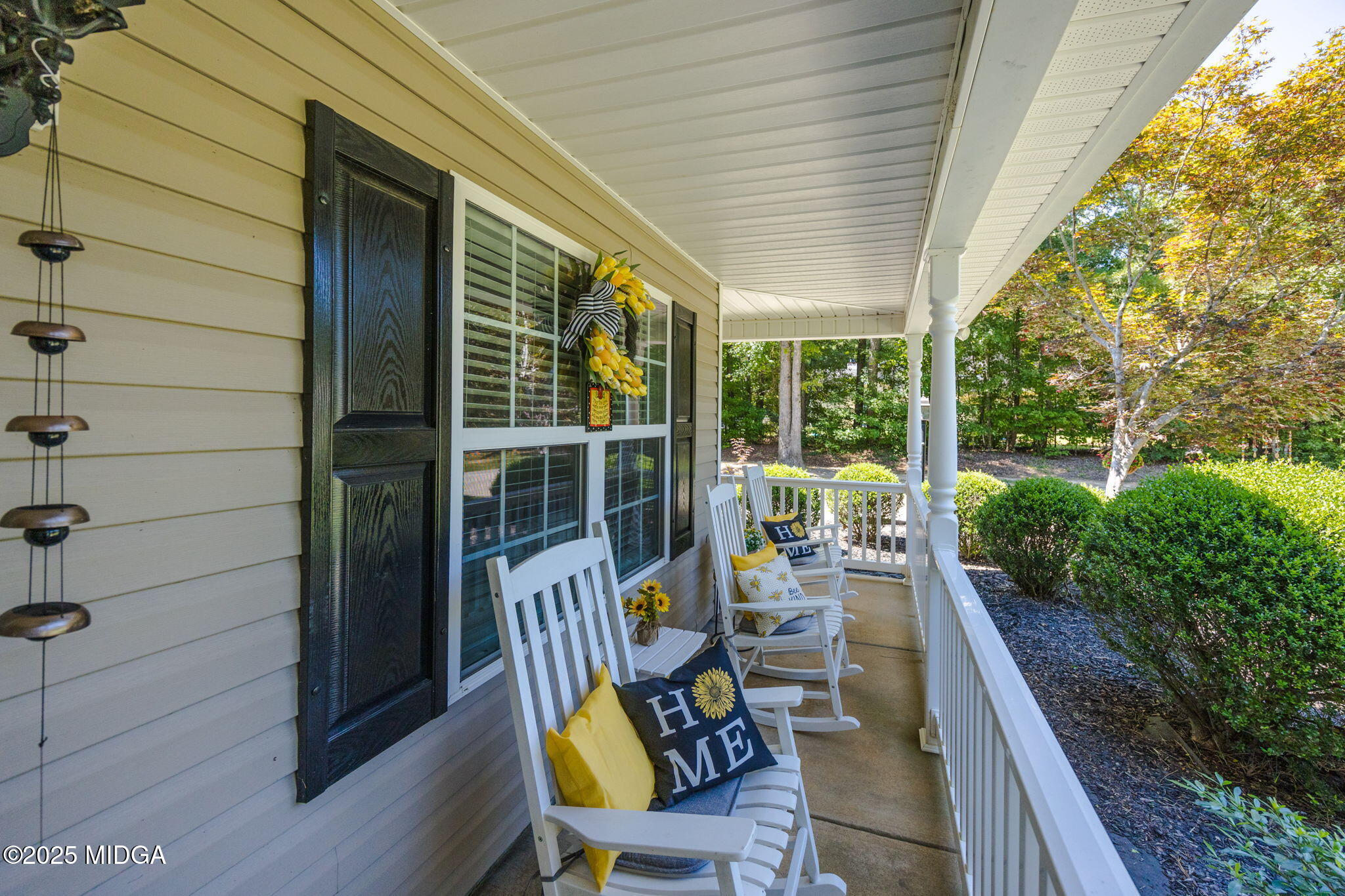 151 Andrew Court Forsyth, GA 31029 - Photo 3 of 32 2.5