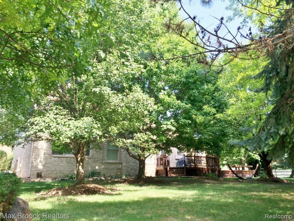 4324 Bold Meadows Rochester, MI 48306 - Photo 33 of 47 IMG_0081.jpg