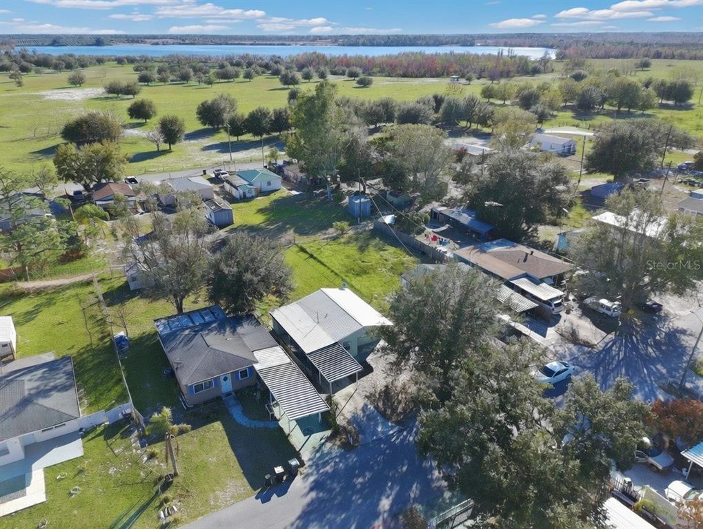 42 Princeton Avenue Frostproof, FL 33843 - Photo 2 of 17